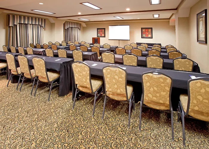 Hotel Express Worth Nw Loop 820 By Ihg 3*