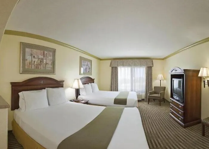 Express Worth Nw Loop 820 By Ihg Hotel Fort Worth