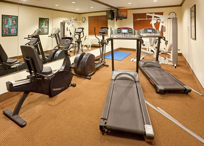 Hotel Express Worth Nw Loop 820 By Ihg Fort Worth