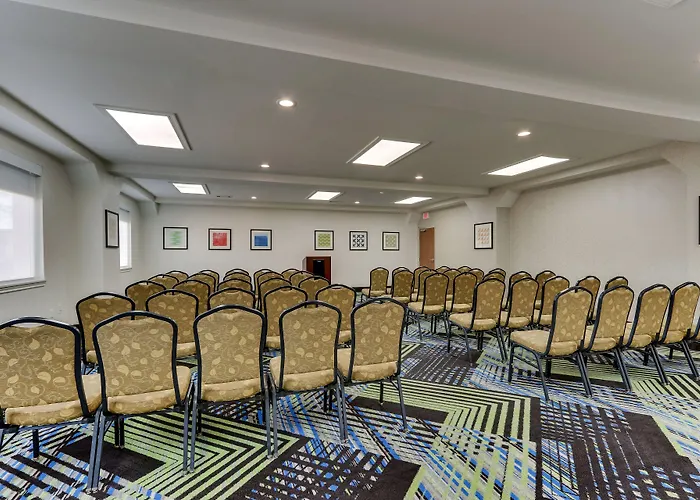 Hotel Express Worth Nw Loop 820 By Ihg Fort Worth
