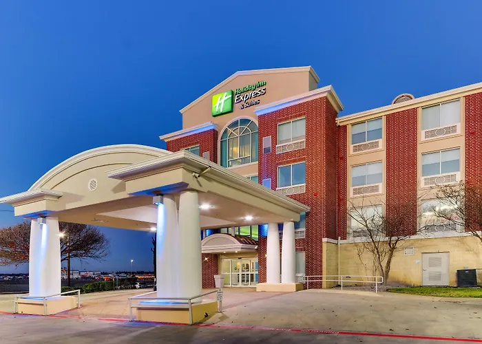 Express Worth Nw Loop 820 By Ihg Hotel